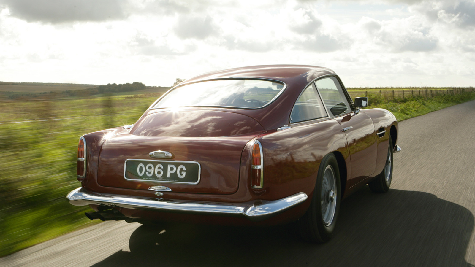 クラシックカー 9台＆The Classic Cars of the 60's カテゴリー 【公式